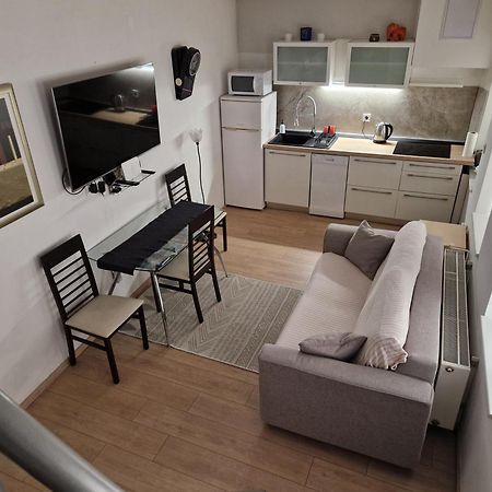 Studio Sweet Home Zagreb Bagian luar foto