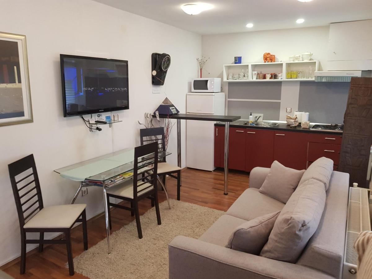 Studio Sweet Home Zagreb Bagian luar foto